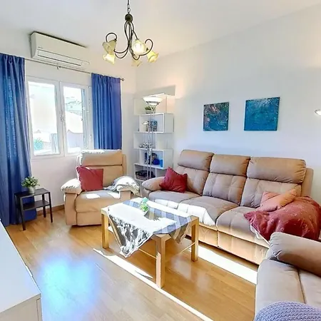 Spacious Townhouse Calas Blancas Beachside Дом отдыха