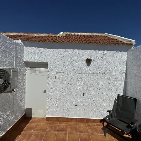Dom wakacyjny Spacious Townhouse Calas Blancas Beachside Torrevieja